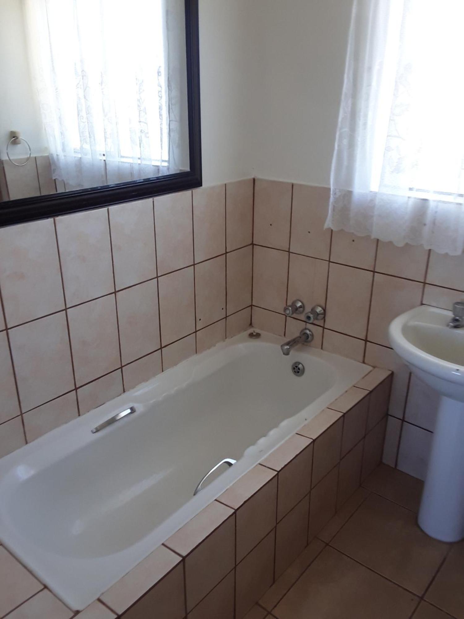 Ditsem Guest Farm Upington Oda fotoğraf